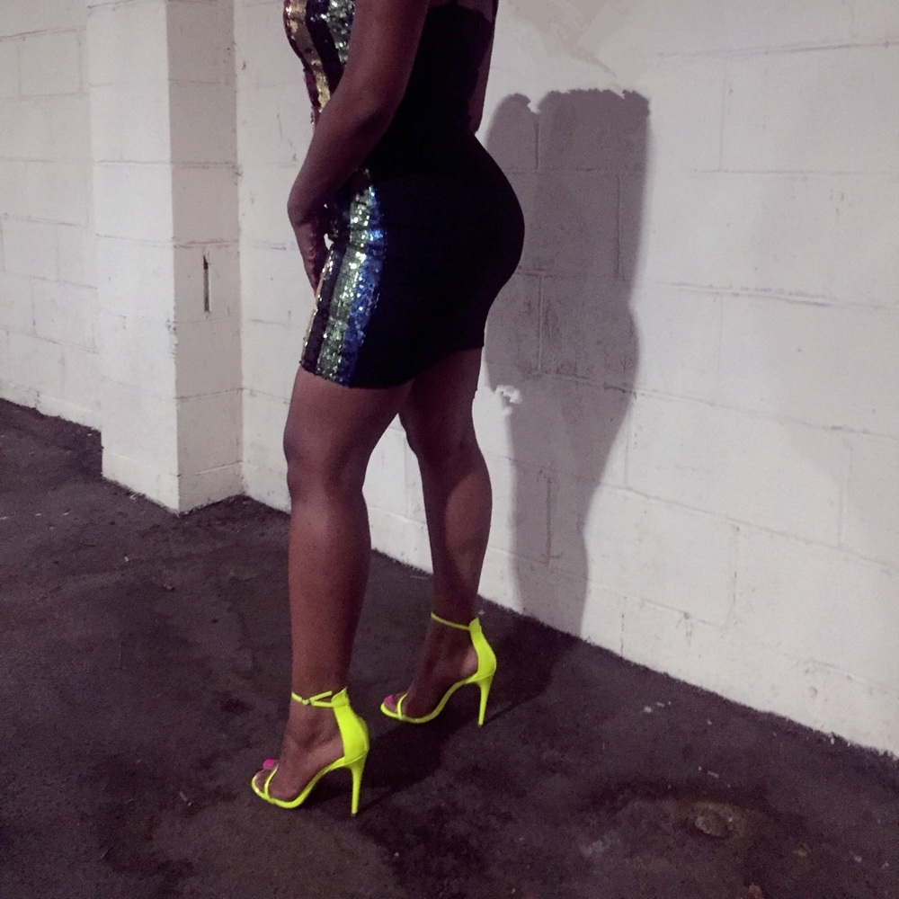 Sexy Neon Sandals - Picture 7 of 8